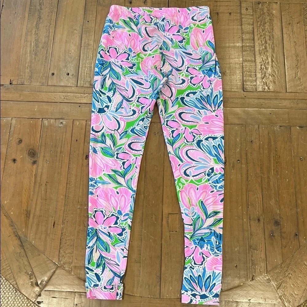 Lilly Pulitzer Sammy tropical floral pajamas girls 14